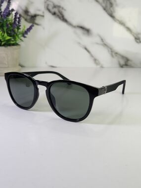 Police Sunglasses Black Beyond Lite Man SPLF60
